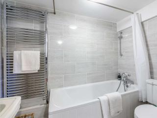 2 Bed in Chippenham 77333 - 2