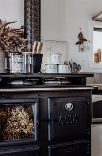 Little Luxe On Revell - Hokitika - 4