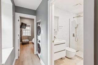 24 Stay Rittenhouse - 2