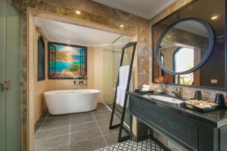 Hoi An Golden Holiday Hotel & Spa - Hoi An - 1