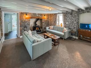 Priory Stile - Haverfordwest - 5