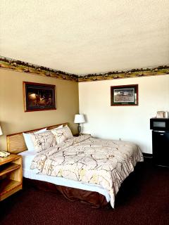 Dakota Inn - Huron - 6