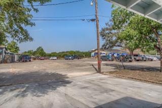 DT 534 Castle Shadow Cottage - New Braunfels - 2