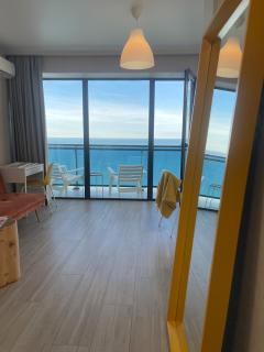 Beach Tower 33 floor, 3301 - 6