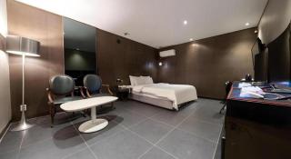 Hotel Lava Seocho - 1