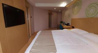 GreenTree Inn Tongling City ZonGYAng County Qishan Road People's Hospital - Anqing - 4