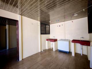 Apartamentos Amarillos - La Cruz - 4