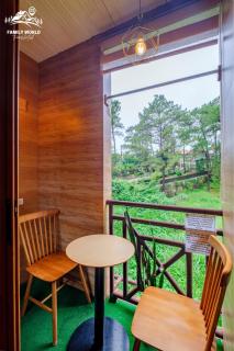 Family World Transhotel: Job Room - Baguio - 0