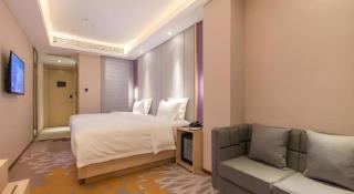 Lavande Hotels Wuhan Guanggu Yangjiawan Metro Station - Wuhan - 2