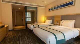 City Comfort Inn Hotel Zigong Wanda Plaza - Zigong - 6