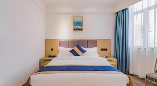 Borrman Hotel Huizhou West Lake Shuidong Street - 1