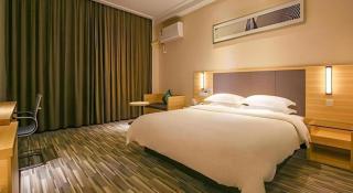 City Comfort Inn Yangjiang Yangxi Renmin Road Triumph Plaza - Yangxi - 1