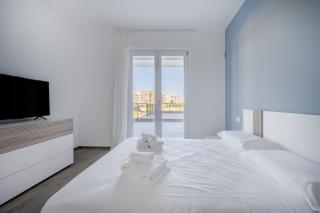 Felice 107 - Apartment with Terrace + Free parking - Bari - 2