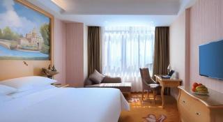 Vienna Hotel Anhui Jixi High-Speed Railway Station - Jixi - 2