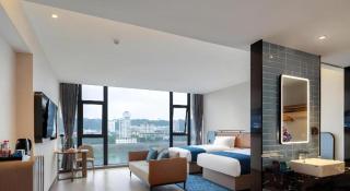 Echarm Hotel Zhangjiajie Tianmen Mountain High-speed Railway Station - Zhangjiajie - 1