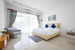 Home Living 8 at Hat Yai - 3 mins to Shopping Mall - 8
