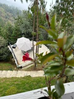 Find Your Perfect Mountain Retreat at House fire - - 9
