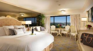 Peppermill Resort Spa Casino - Reno - 3