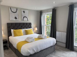 The Westborough - Luxury Apartments by Stay in Scarborough - Scarborough - 3