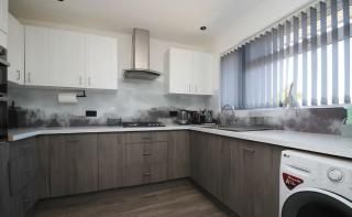 An entire sea side bungalow with lazy spa - Cliftonville - 7