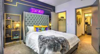 The Sherman Luxe 2 Bed Apt with FREE PARKING - - 2