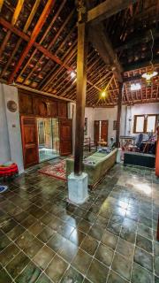 Rumah Gaharu - Kulon - 8