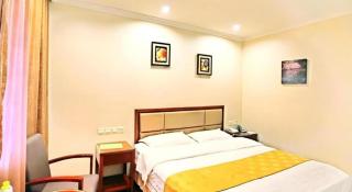 GreenTree Inn Jinan Bus Terminal - 2