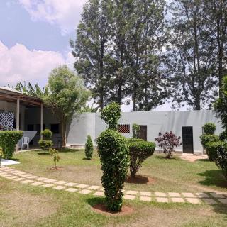 Birchwood Garden Hotel - 6