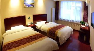 GreenTree Inn Shandong Yantai Penglai Pavilion Bus station Express Hotel - Penglai - 4