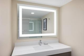 Ramada Plaza by Wyndham Orlando Resort & Suites Intl Drive - Newly Renovated! - 6