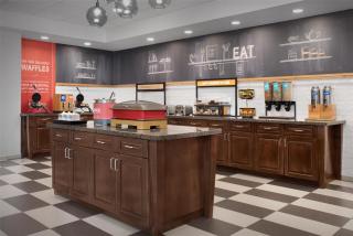 Hampton Inn and Suites by Hilton Vero Beach-Downtown - Vero Beach - 2