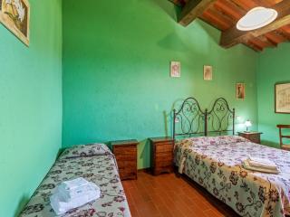 Rustic Holiday Home in Città di Castello with Swimming Pool - Città di Castello - 3