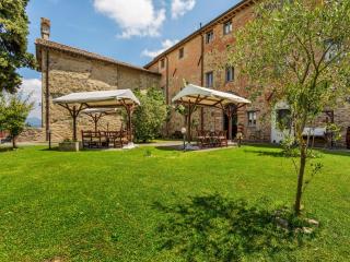 Rustic Holiday Home in Città di Castello with Swimming Pool - Città di Castello - 7