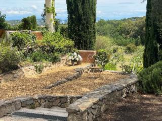 Beautiful 5 Bedroom Family House with pool - 6