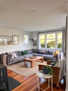 Come Stay at Blackbird House! - 7