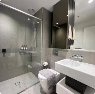 Melbourne Centre Tower 2Bed 2Bath - 4