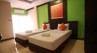 Grand Pinnacle Hotel - 5