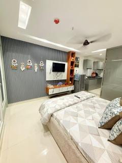 The Escape to Paradise II - 9