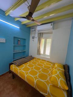 Komleesh Inn - Chennai - 4