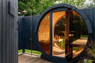 Rabbits Warren - Cotswolds Stay with Sauna and Hot Tub - 9