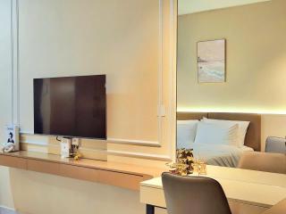 Elite Apartment - Resort Pool & Gym by Center HCMC - 7