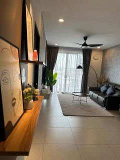 Armadale Kenyalang Staycation, 3R3B, Airport, 2 Parking, Kuching - 0