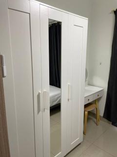 The Ren Suite Facing Amenities - Manila - 7