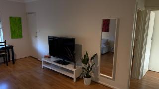 2 Bdrm Walkerville Apartment - Spacious, ducted heating & cooling, centerally located! - - 6