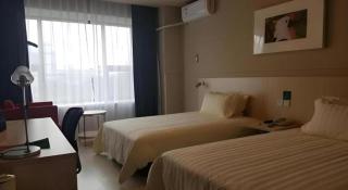 Jinjiang Inn Baoding Baigou Town - Baoding - 4