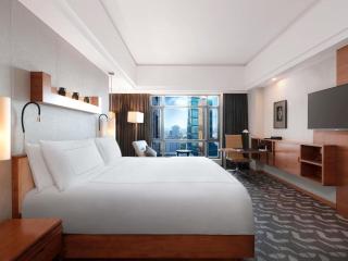 Swissôtel Grand Shanghai - Stroll down West Nanjing Road and soak in downtown Shanghai vibrancy - 8