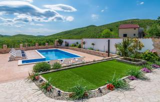 Nice Home In Cvrljevo - 2