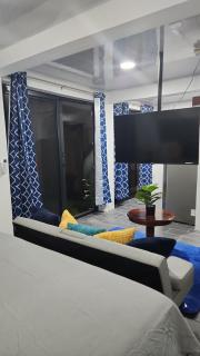 Hodgson residents - La Ceiba - 0