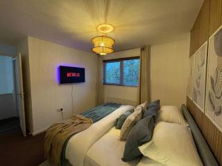Spacious 3-Bed Home with Free Off-Street Parking Near Newcastle - East Howdon - 9