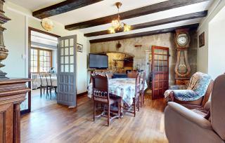 Pet Friendly Home In Sarroux - Saint Julien - 5